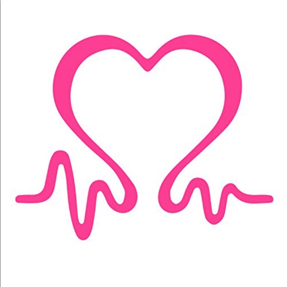 Meet your Posher, Amanda D, from Fort Worth, TX. - Picture 2 of 2